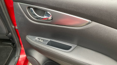 Nissan Qashqai 1.6 DiG-T Tekna 5dr Petrol Hatchback